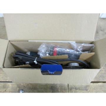 NEW Bosch 4-1/2 In Angle Grinder GWS10-45